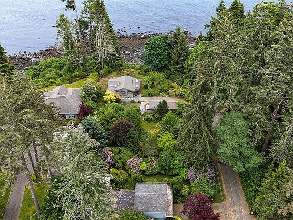 5th image of 7095 Richview Dr #B