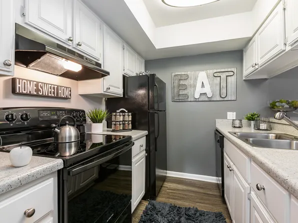 Enclave at Lake Ellenor, 2100 W Oak Ridge Rd #2160, Orlando, FL 32809
