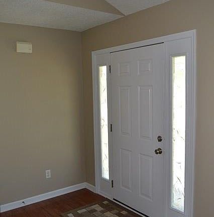 3rd image of 303 Marlin Ln