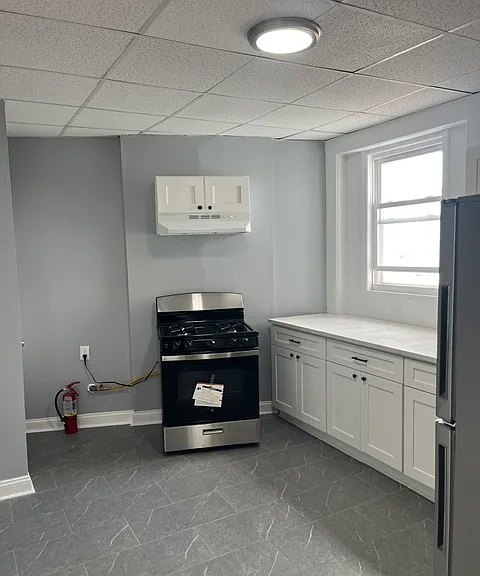 324 Morris Ave #1 — Photo 1