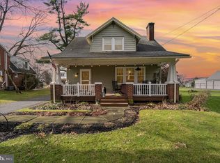 1546 Lampeter Rd, Lancaster, PA 17602