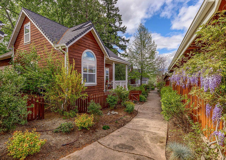 1st image of 2283 Siskiyou Blvd