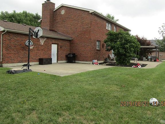 2nd image of 5821 Cedarwood Dr