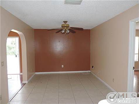 4th image of 1072 SW Deauville Ave