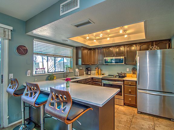 3rd image of 3534 E Montreal Pl