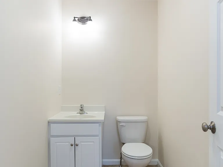8 Simona Shores Dr — Photo 11
