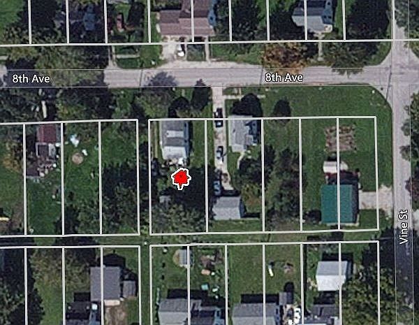 2nd image of 199 8th Ave