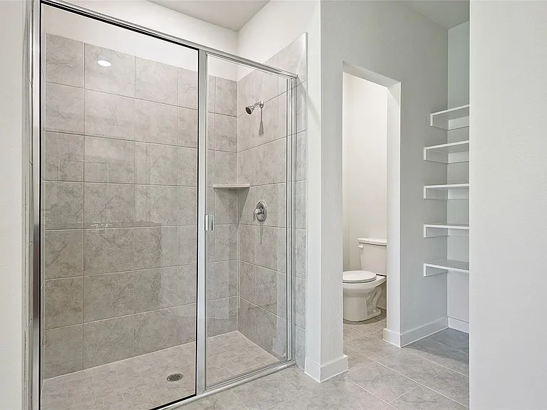 623 Russell Dr — Photo 14