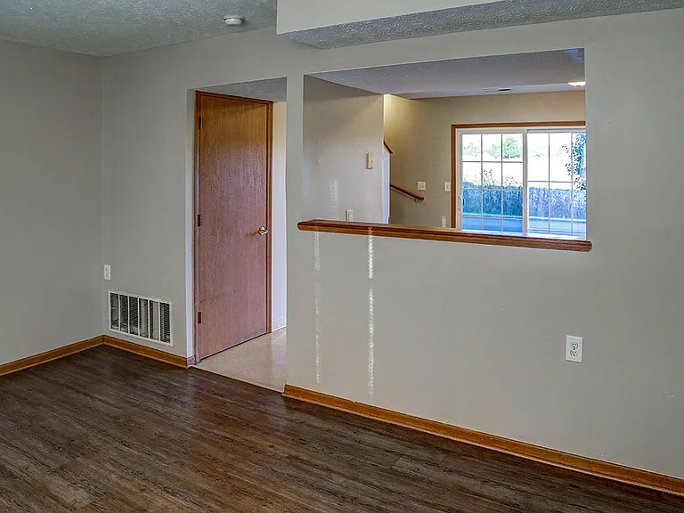 Floor plan 2 living room