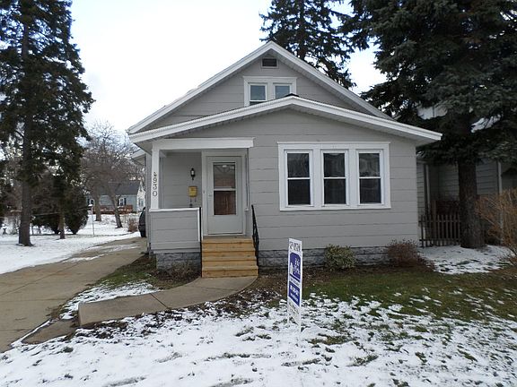 2nd image of 930 Wyoming Ave