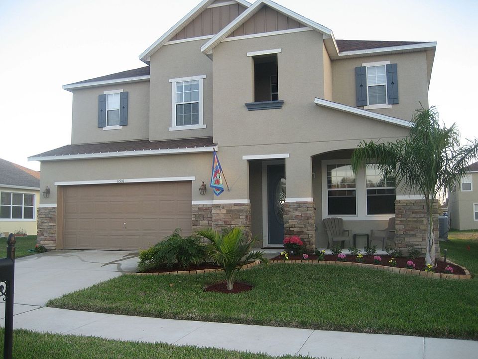 Front of home, taken 3-12-09