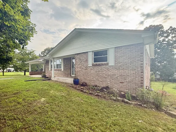 1017 Bluebird Ln, White Pine, TN 37890