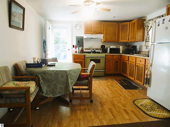 4th image of 5579 W Cedar Circle Dr