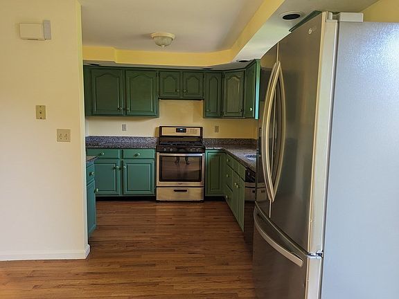 2nd image of 29 Whittier St #29
