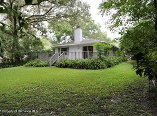 15188 Oak Ln, Nobleton, FL 34661