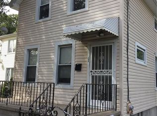 129 Ridgewood Ave, Yonkers, NY 10704