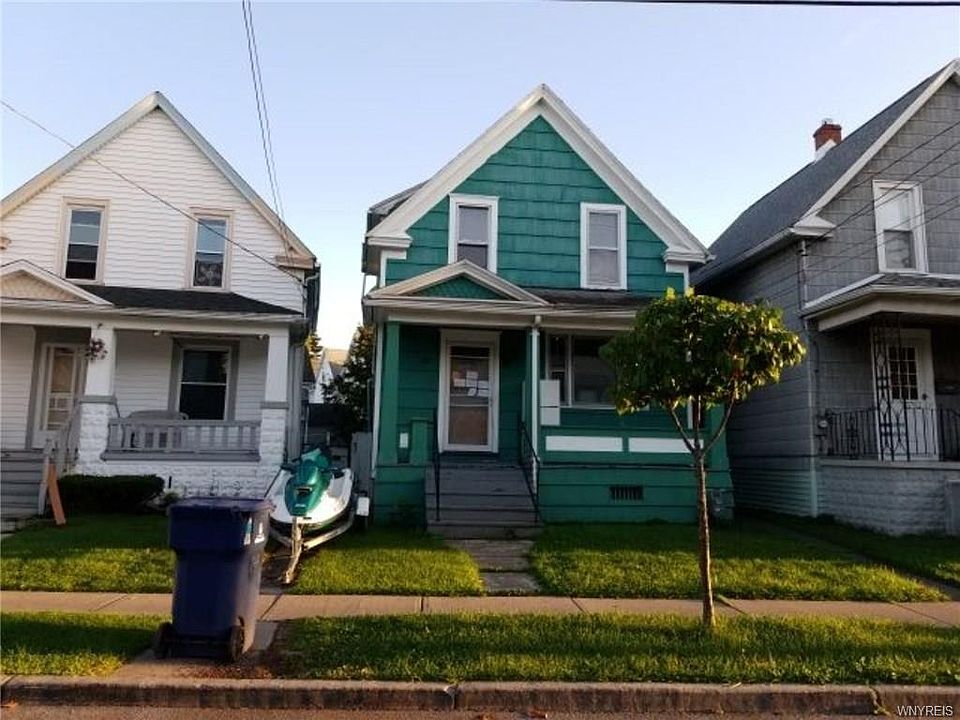 1st image of 141 Grote St