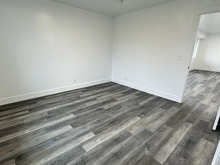 1521 Clear Creek — Photo 13