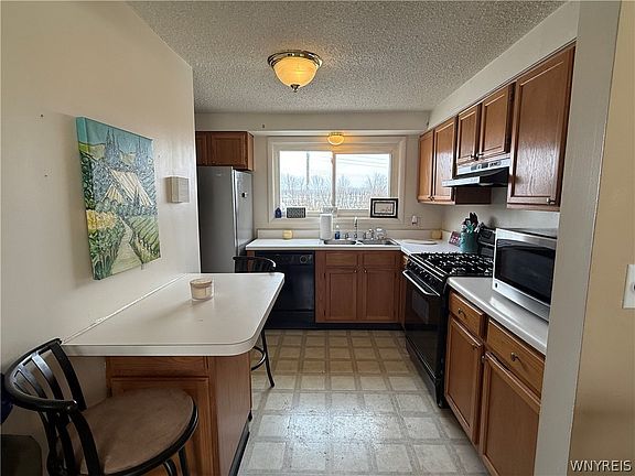 2nd image of 5131 Tuscarora Rd