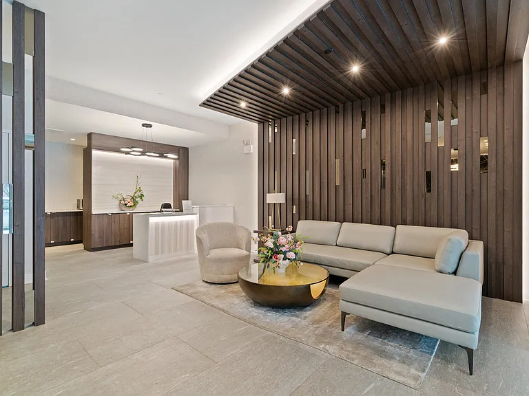 50-11 Queens Blvd #Penthouse 1 — Photo 13