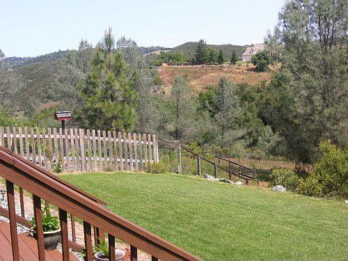 3rd image of 2640 Roundhill Cir