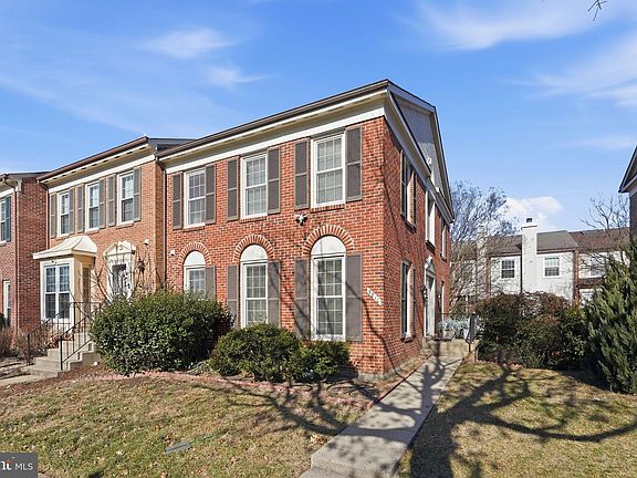 2nd image of 5810 Apsley House Ct