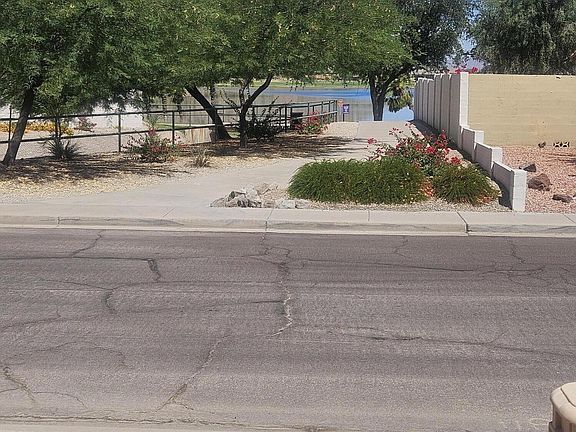 3rd image of 11101 S HOPI Drive