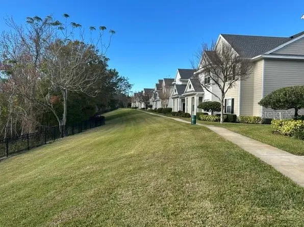 330 Southern Pecan Cir Unit 208, Winter Garden, FL 34787