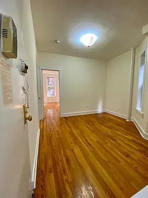 Rented by Douglas Elliman | media 6