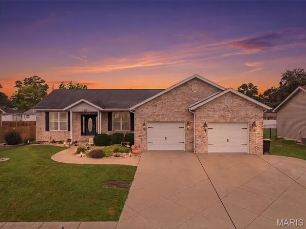 120 Gabrielle Cir, Bethalto, IL 62010