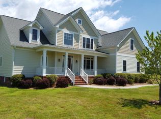 162 N Shore Rd, Locust Hill, VA 23092