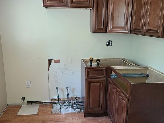 2nd image of 5431 Houghton Pl