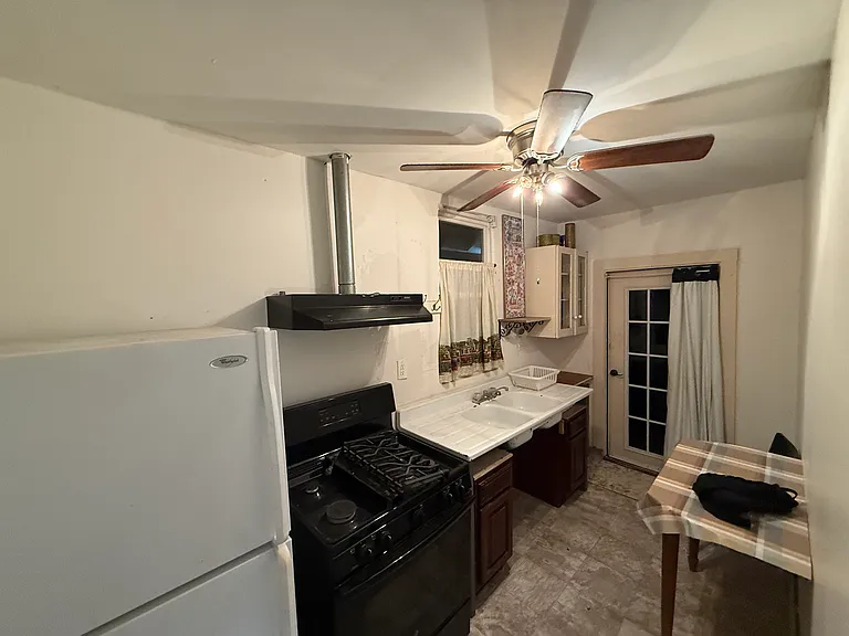 1503 Thorain Blvd #1 — Photo 16