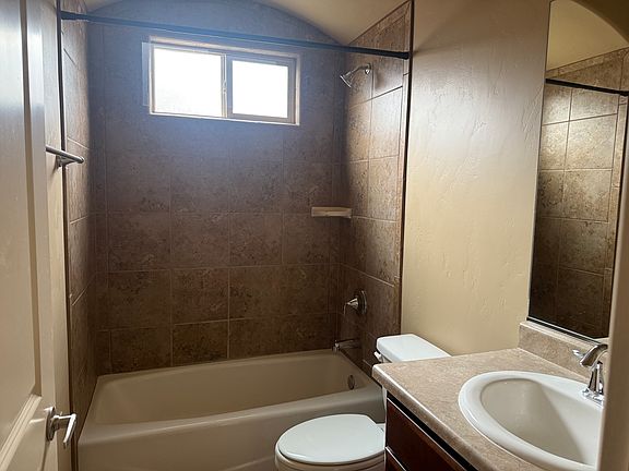 5th image of 3006 Dos Vistas Ave
