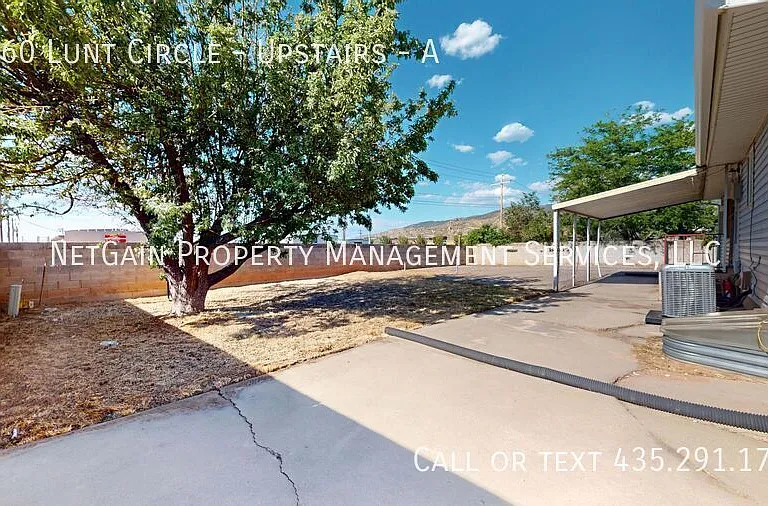 1060 Lunt Cir #A — Photo 23