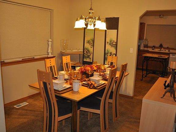4th image of 18321 70th Ave Ct E