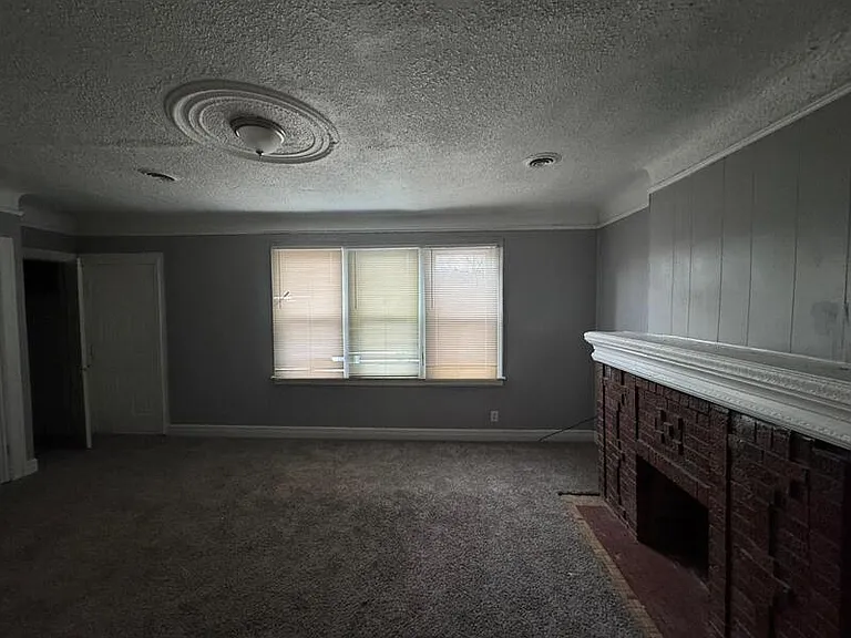 14834 Sussex St #3 — Photo 2