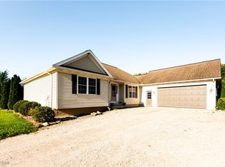 15676 Windmill Point Rd, Huntsburg, OH 44046