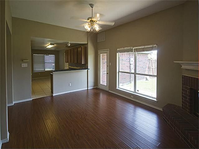 1st image of 3810 Farmington Dr