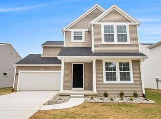2249 Richardson Ct, Waterford, MI 48327