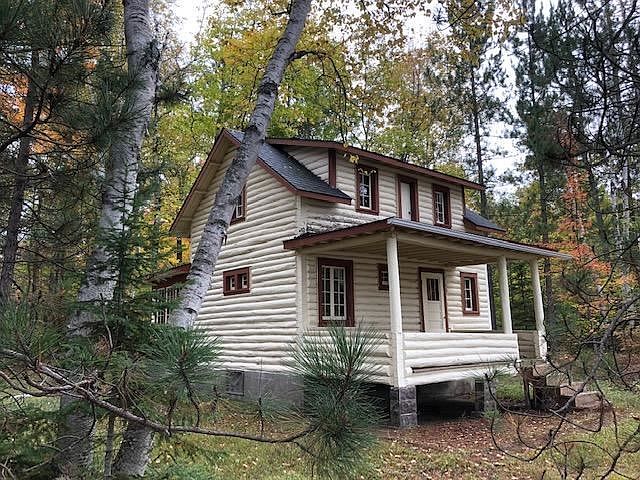 1st image of 850 N Horseshoe Lake Dr