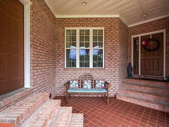 5th image of 408 Bobby Jones Drive