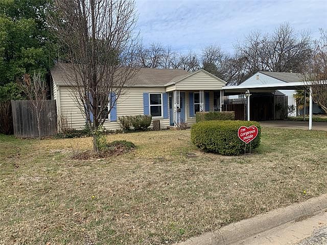 1st image of 611 Worthview Dr