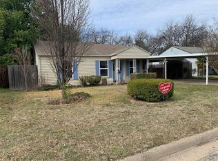 611 Worthview Dr, River Oaks, TX 76114