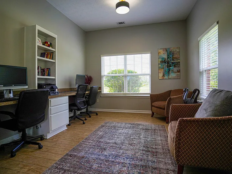 Need to focus or log in between errands? Our light-filled business center is stocked with cozy seating and quiet corners that make remote work or study days feel a little easier.