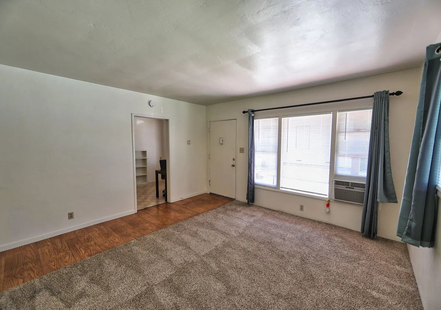 V Street 4225 Unit 4 — Photo 4