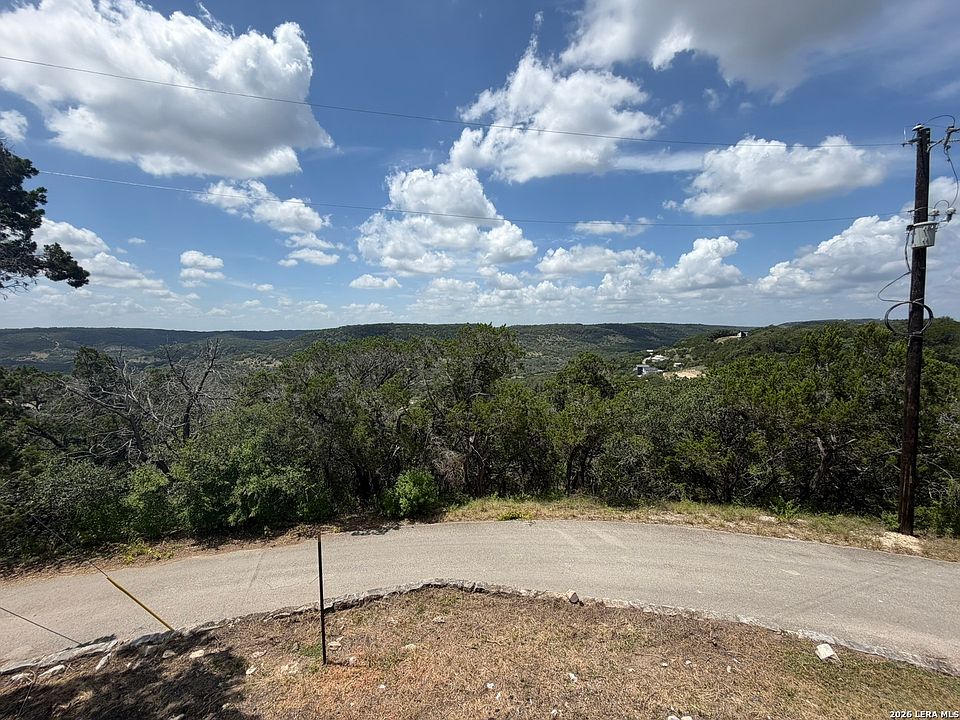 1st image of 360 WIND CREST DR