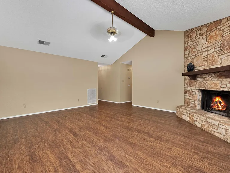 6427 Ridge Pl — Photo 3