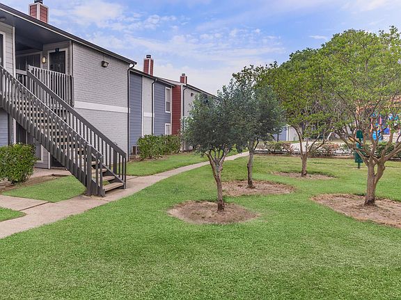 4th image of 411 Highland Cross Dr #1279458