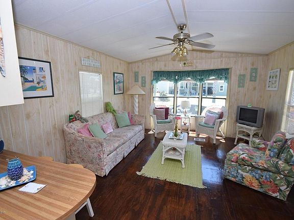 3rd image of 2580 Highway A1a #40